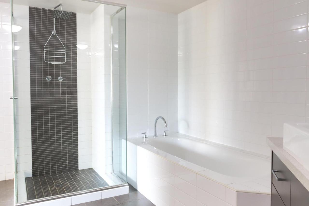 Fiveways Balcony, King Bed, Chef'S Kitchen Apartment Fremantle Ngoại thất bức ảnh